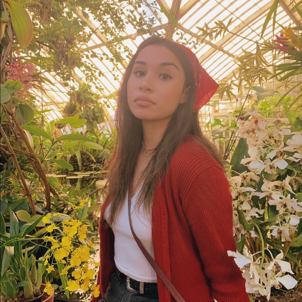 Meet your Posher, Nikki